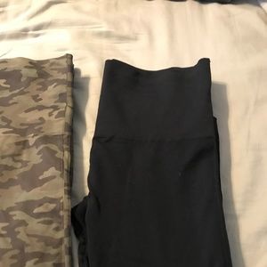 Spanx Look At Me Now Black Crop Legging